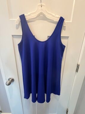 Soprano Blue Tank Top Womens Flowy Sleeveless Casual Lightweight Blouse medium